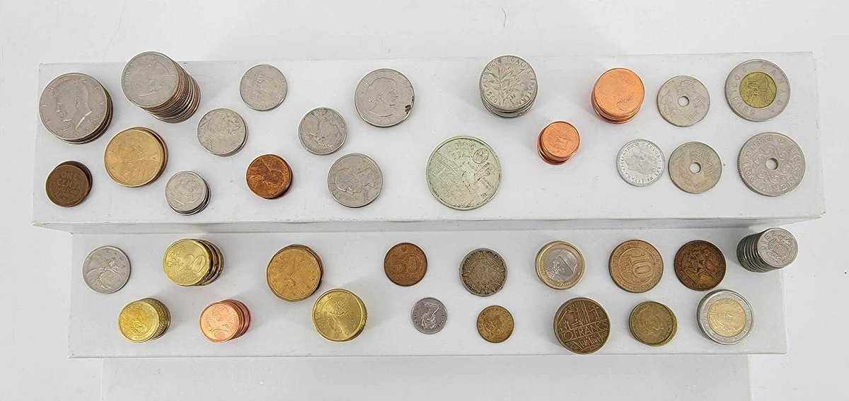 International Note & Coin Collection