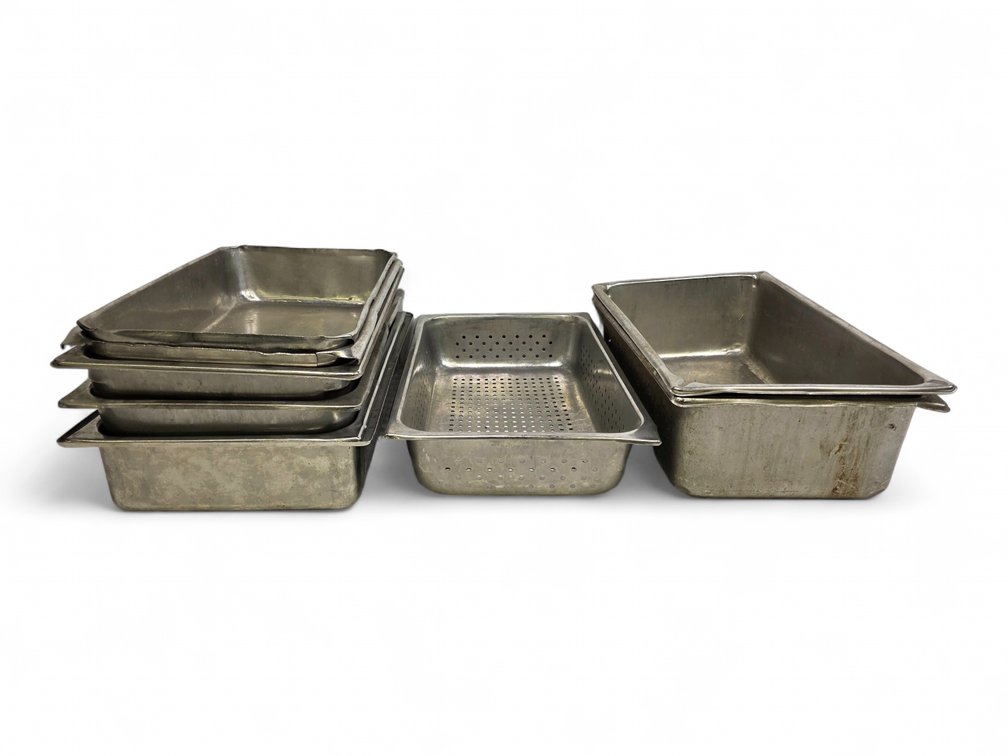 8x Steam Table Pans & Perforated Pan