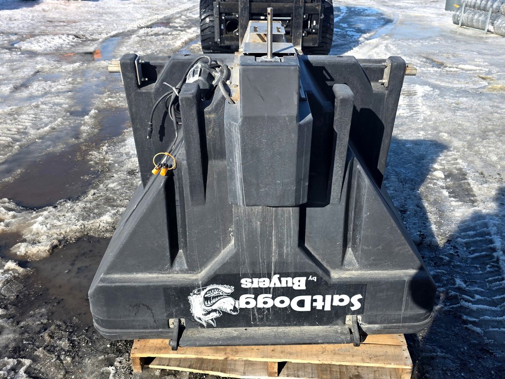 Tailgate Salt Spreader - SaltDogg - TGS07