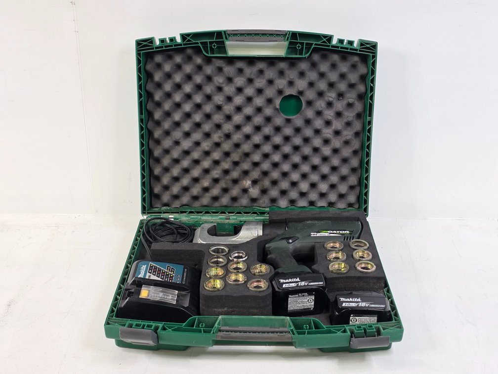 Greenlee Gator EK1240LX 12 Ton Cordless Battery Hydraulic Crimper w/ Batteries