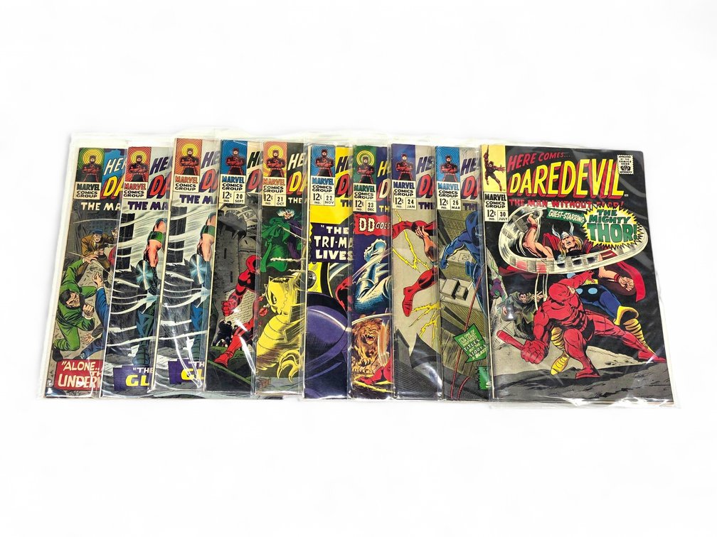 10x Marvel Here Comes Daredevil Comic Books
