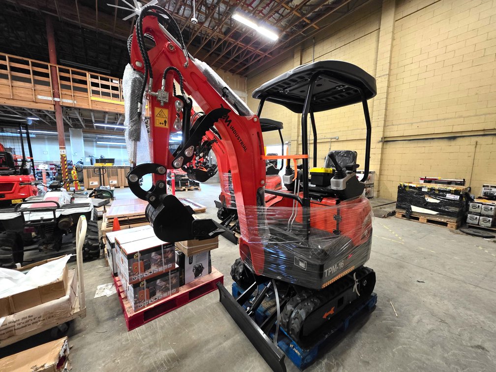 Mini Hydraulic Excavator - TPM Industrial - TPM-16