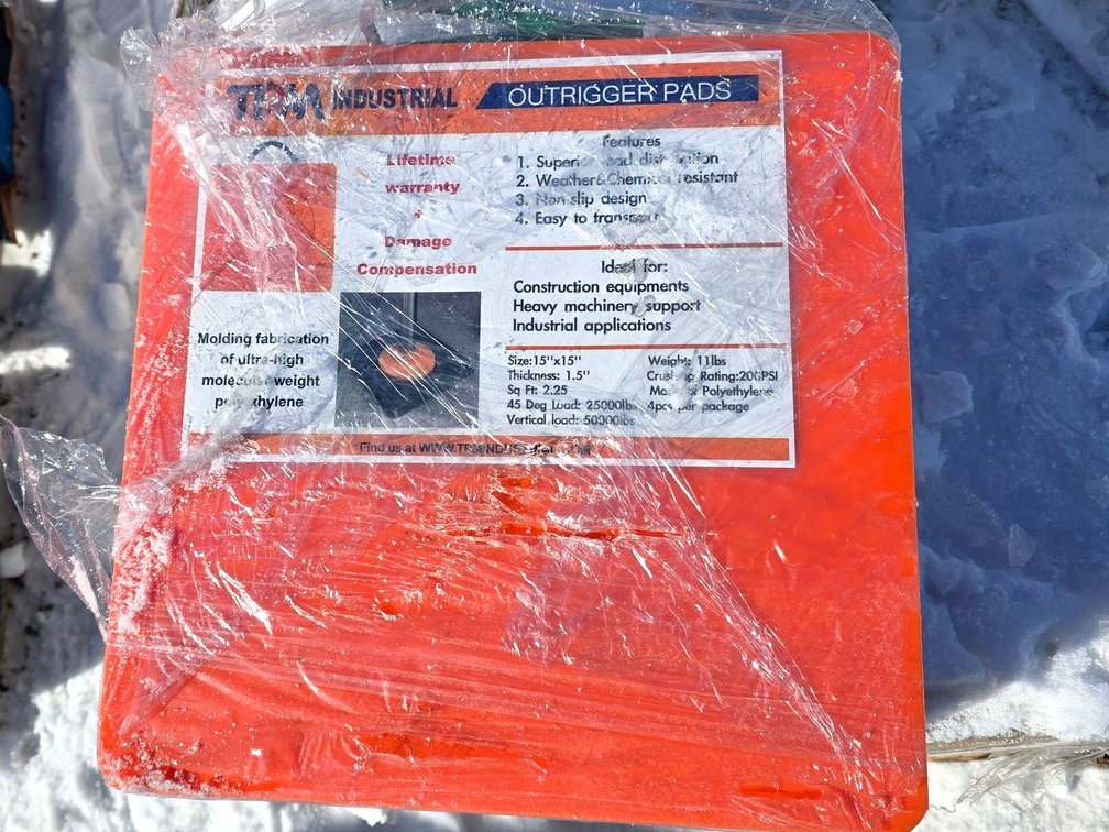 Outrigger Pads (QTY of 4) - TPM Industrial - TPM15X15C
