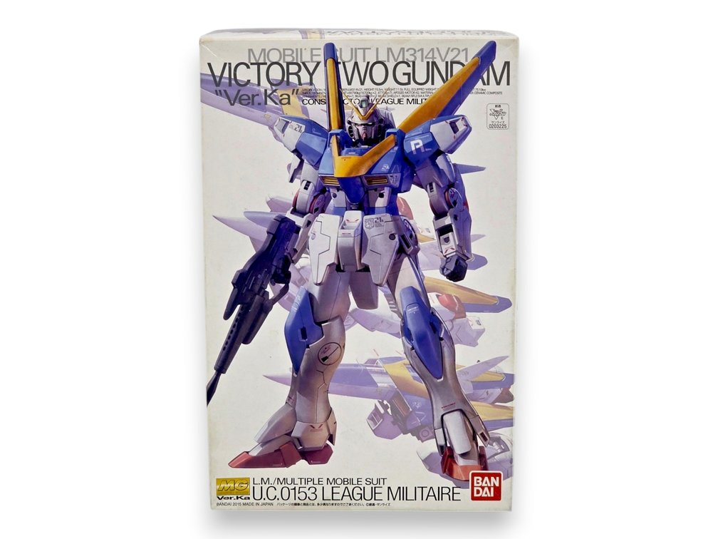 Bandai MG 1/100 Victory Two Assault Buster Gundam Ver.Ka Model Kit