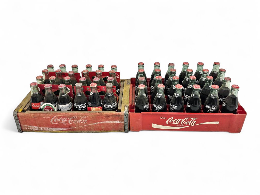 Coca-Cola Delivery Crates w/ 48x Full Glass Bottles