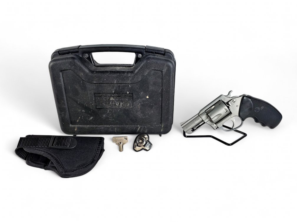 Charter Arms Bulldog Pug .44 spl Revolver