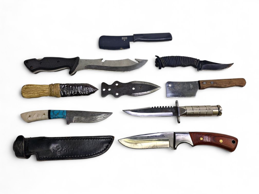 9x Kuhn Rikon, Winchester & Other Knives