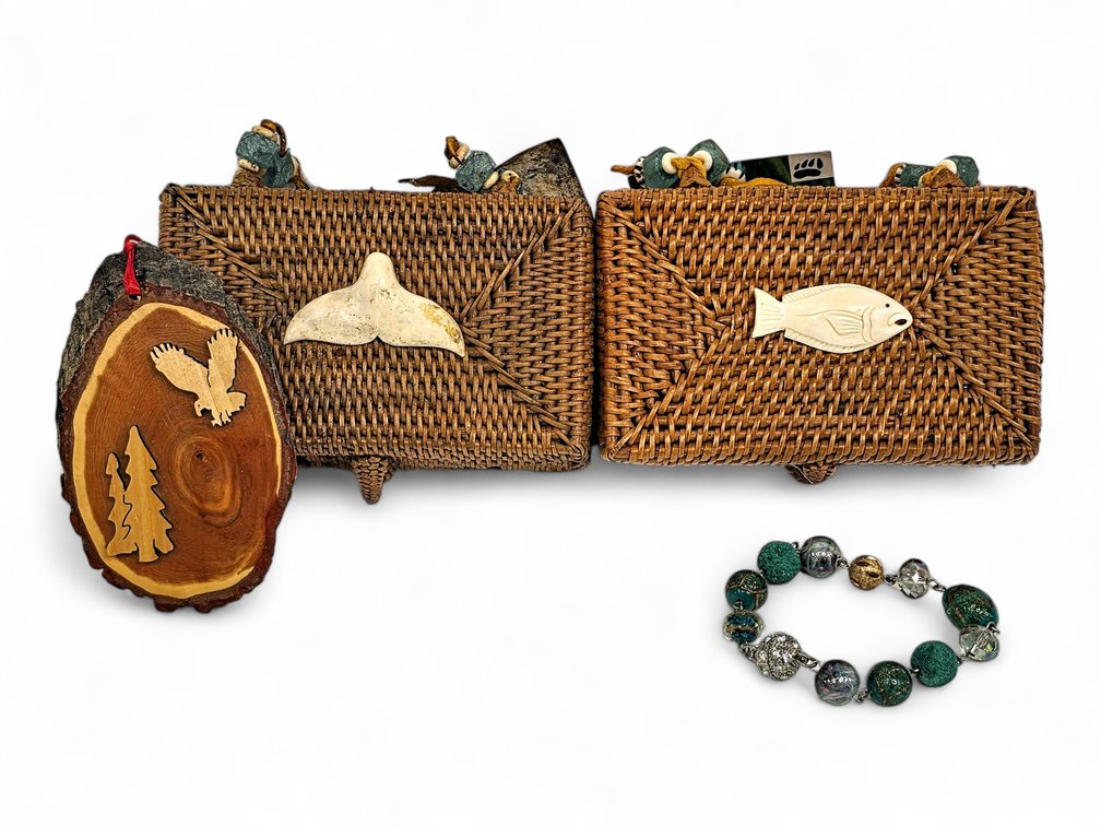 Alaskan Reflections Coiled Grass Boxes, Wood Slice Ornament & Beaded Bracelet