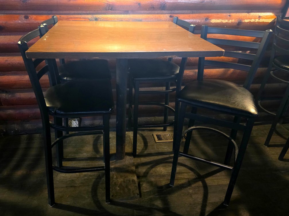 Square Bar Table w/ 4x Ladder-back Bar Stools