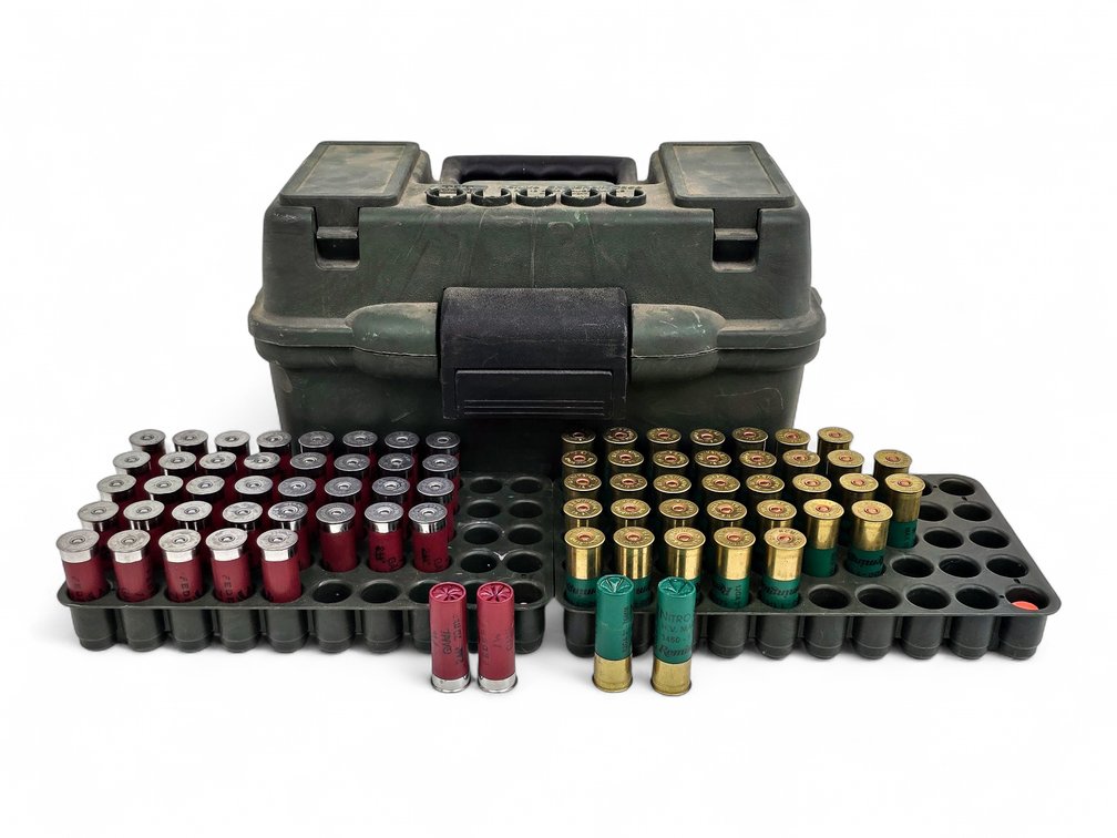 76x Shells 12 GA Federal & Remington Ammunition & MTM Case
