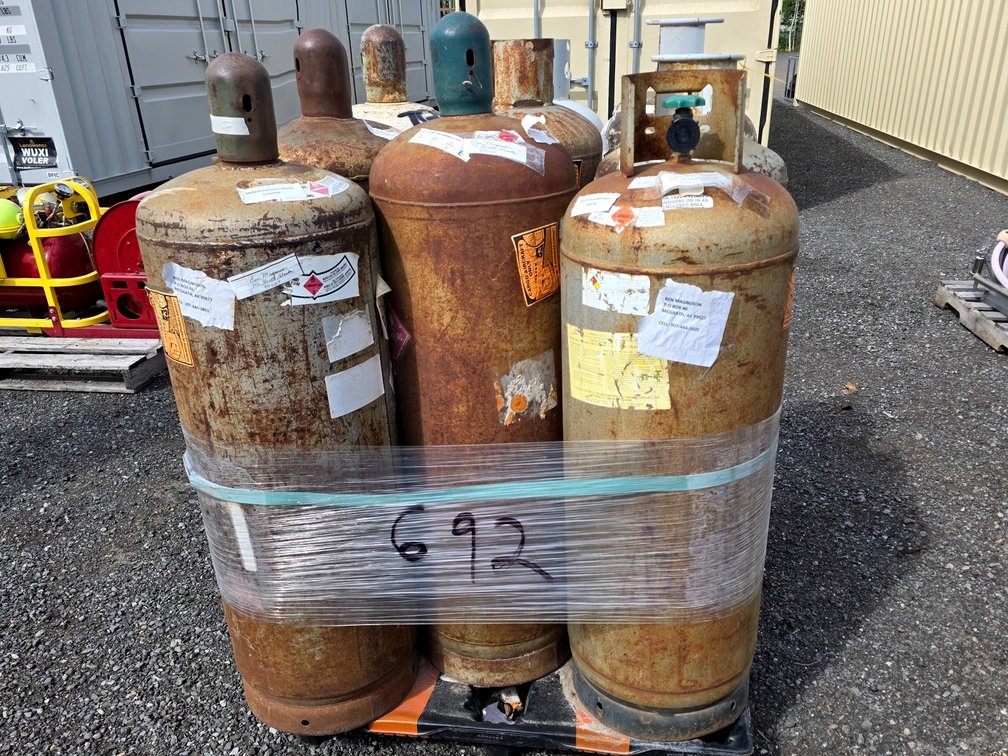 9x Assorted 100 lb. Propane Cylinders