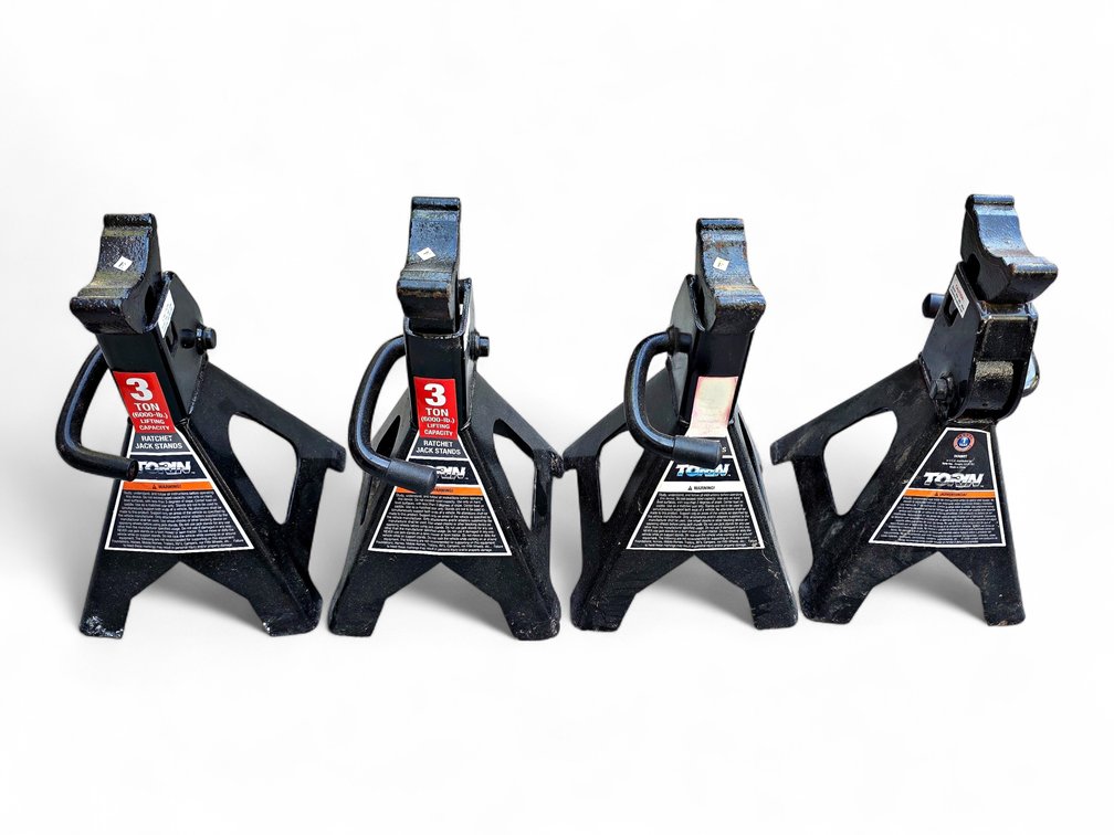 4x Ratchet Jack Stands