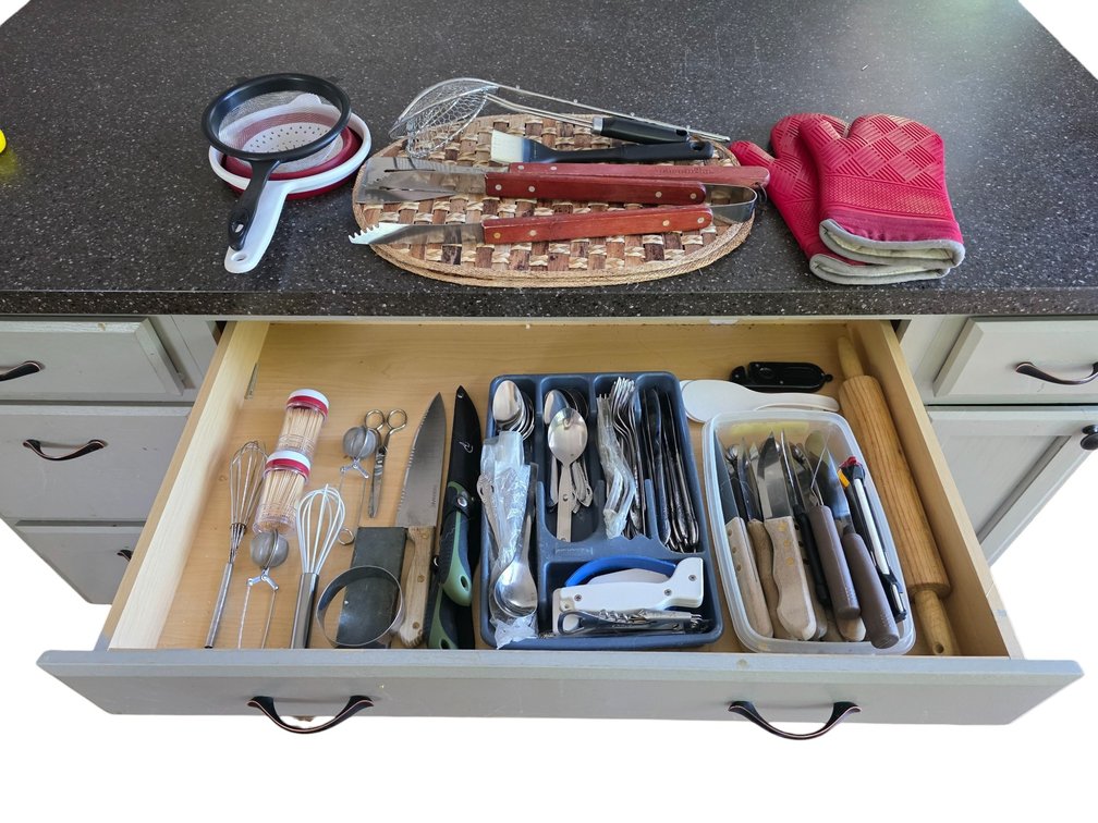 Kitchen Items & Utensils