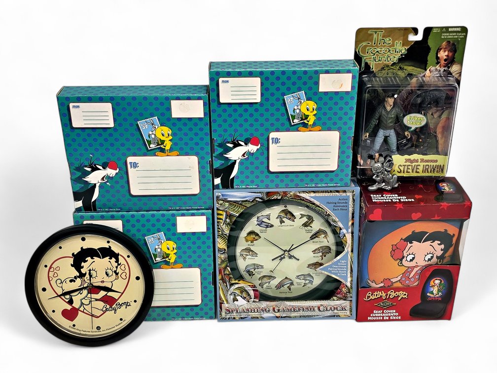 Gamefish & Betty Boop Clocks, Steve Irwin Action Figure, Looney-Tunes T-Shirts & More