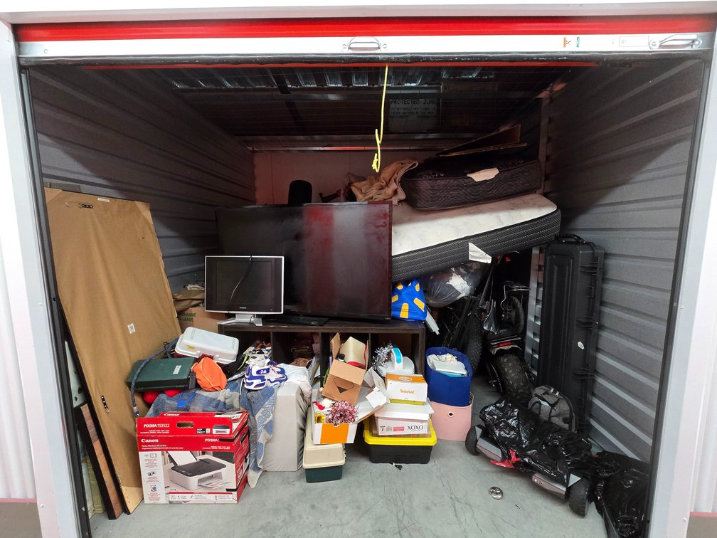 10' x 10' x 8' 1213 - N. Anchorage