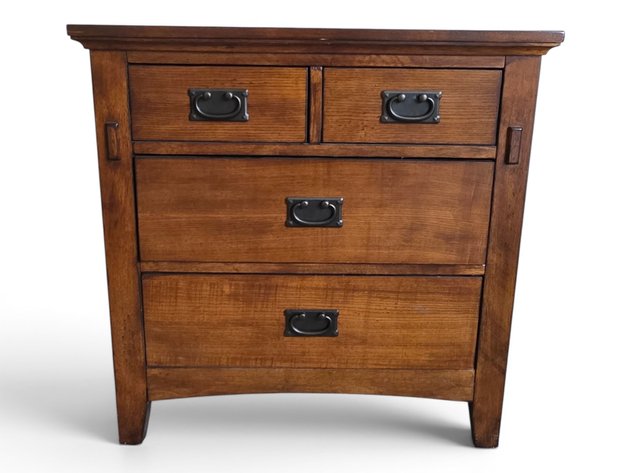 4-Drawer Side Table/Nightstand