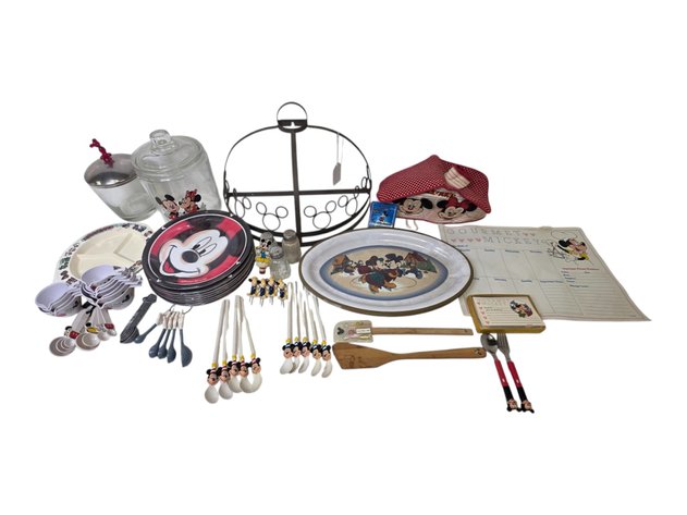 Disney Mickey Mouse Kitchenware, Dinnerware & More