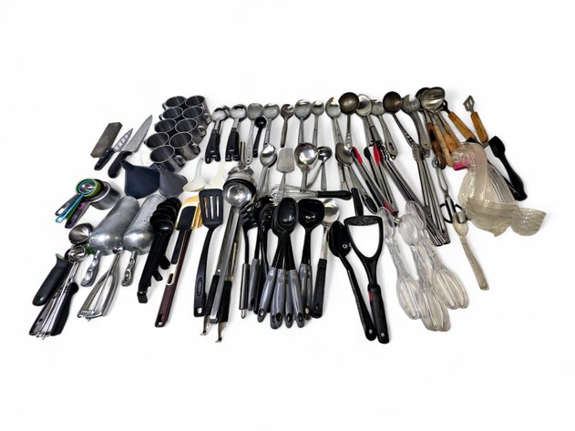 Kitchen Ladles, Tongs, Serving Spoons & More Utensils