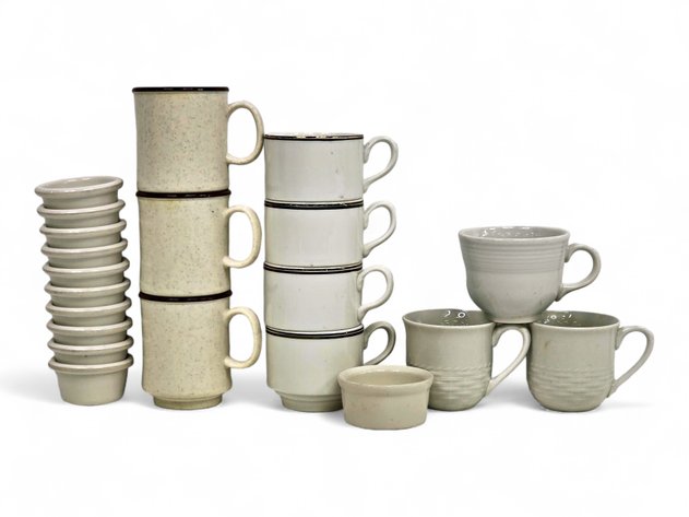 21x Ceramic Condiment Cups & Mugs