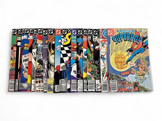 18x DC The Adventures of Superman, Smallville, Supergirl, & Superboy Comic Books