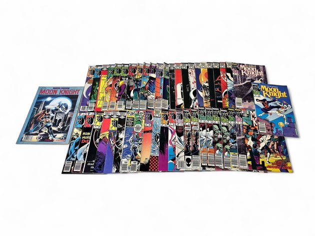 49x Marvel Moon Knight Comic Books