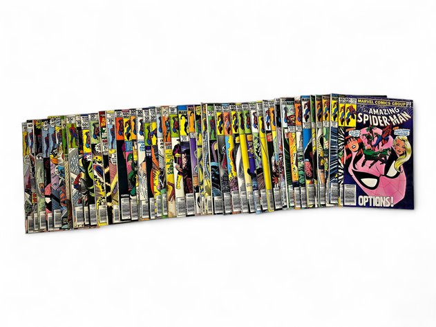 47x Marvel's The Amazing Spider-Man Comic Books