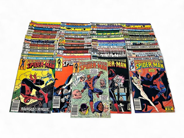58x Marvel Peter Parker, The Spectacular Spider-Man Series Comic Books
