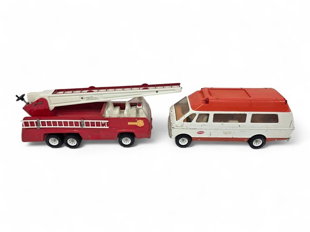 Tonka Pressed Steel Fire Truck & Ambulance
