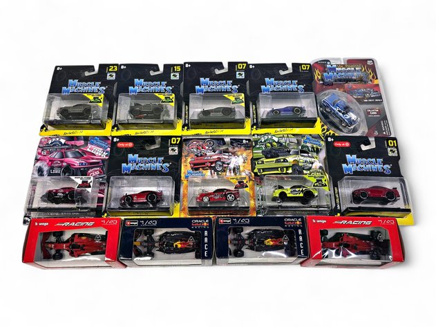 Bburago Red Bull & Ferrari Formula 1 & Muscle Machines Diecast Cars