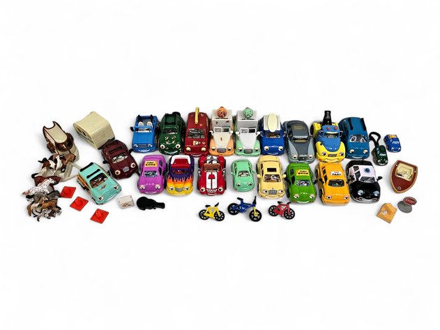 Chevron Cars & Breyer Model Horses