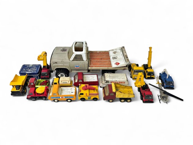 Tonka Chevron Flatbed Truck & Assorted Model Vehicles