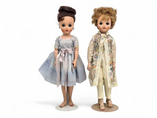 Uneeda Dollikins Fashion Dolls