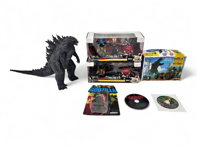 Godzilla Action Figures, Bandai Chibi Figurines, 
