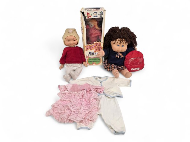 Dippity Flip, Cabbage Patch Kids & Hedda Get Bedda Dolls w/ Doll & Children's Clothing