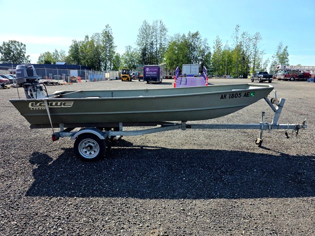 2000 Lowe Jon Boat w/ Trailer
