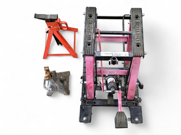 Automotive & Motorcycle/ATV Jack Stands