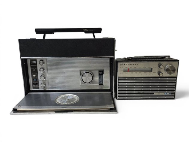 Zenith Trans-Oceanic & Motorola Radios