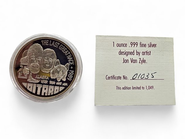 1989 Jon Van Zyle Designed .999 Fine Silver Iditarod Medallion