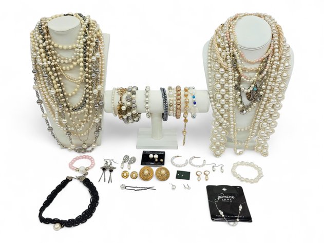 Faux Pearl Costume & Fashion Jewelry
