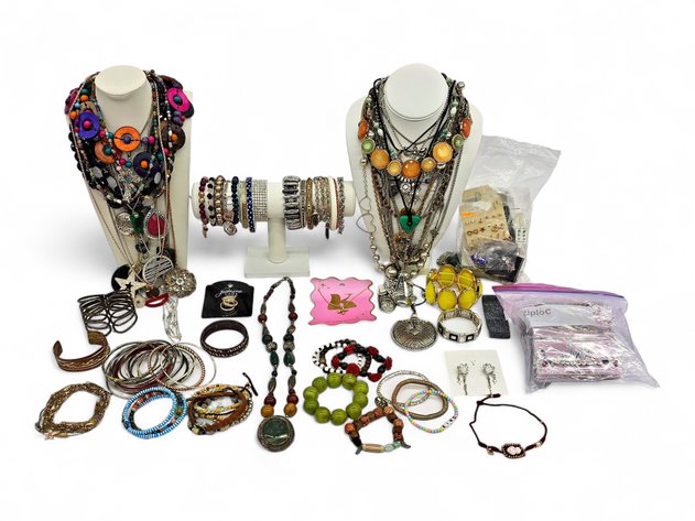 Costume & Fashion Jewelry