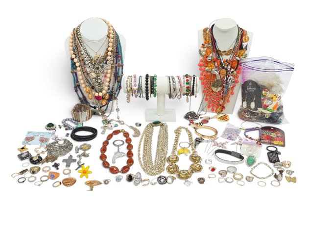 Vintage & Modern Style Costume Jewelry