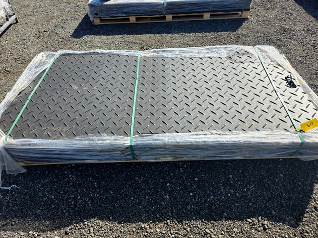 Roadbed Protection Pad (QTY 12) [Industrial & Construction Supplies] - SKLP - SK-LJB12