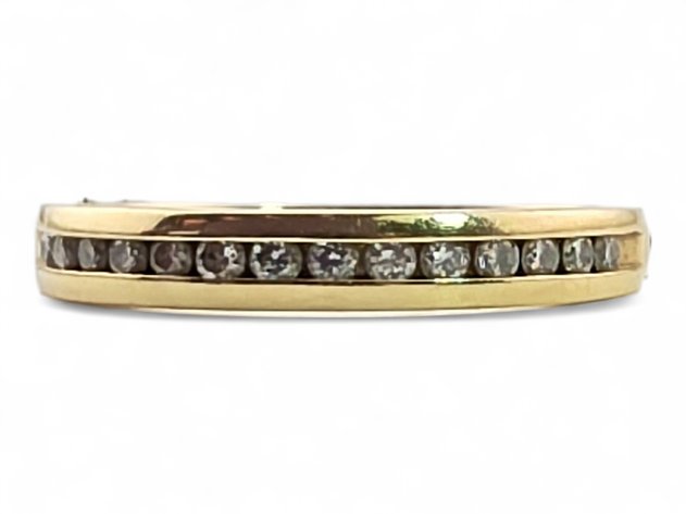 14k Yellow Gold Ring w/ Diamonds