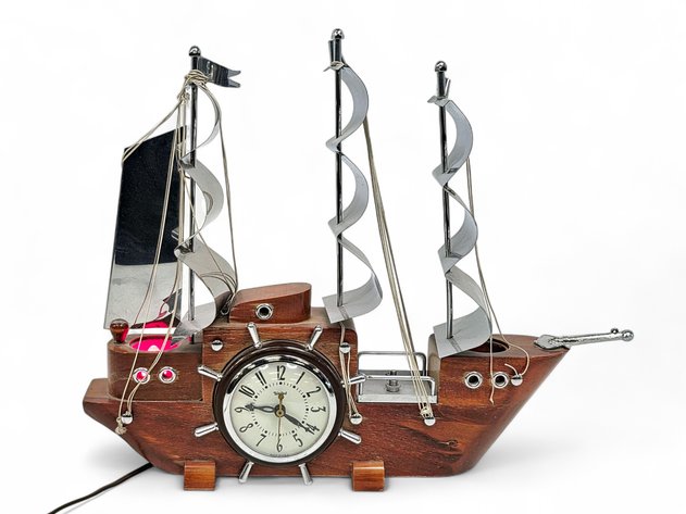 United Ship Electric Mantel Clock