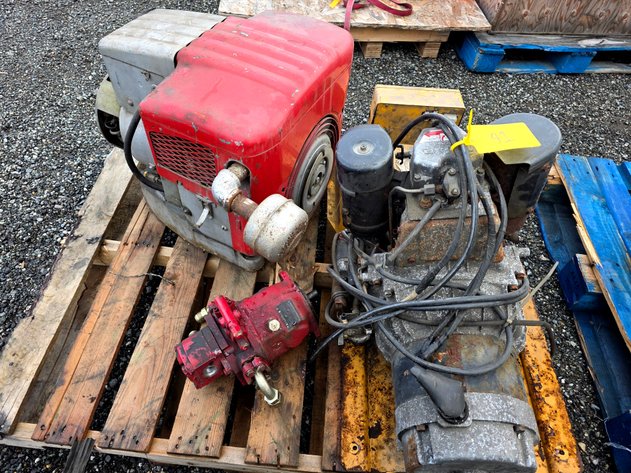 Diesel Engine, Hydraulic Pump & Portable Generator