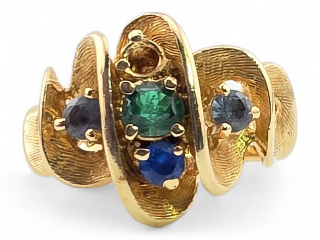14k Yellow Gold Textured Wavy Cocktail Ring w/ Multi-Colored Stones