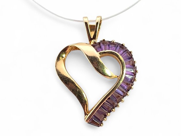 14k Yellow Gold Heart Pendant w/ Amethyst