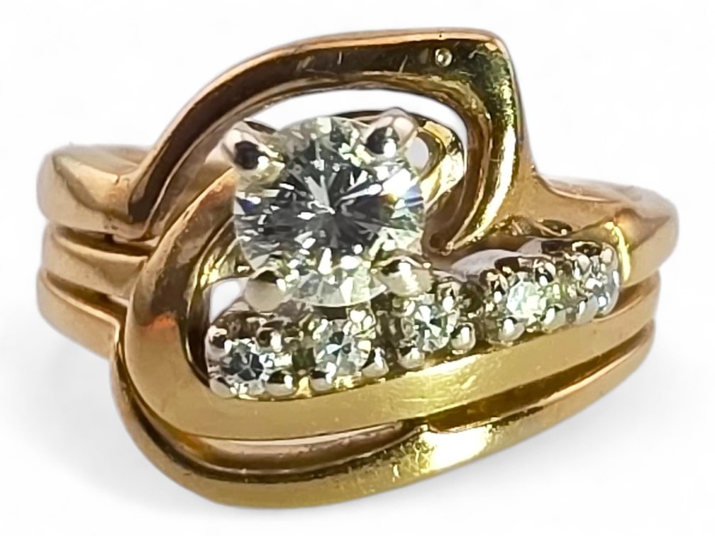 14k Yellow Gold & Diamond Cocktail Ring - Size 5.5