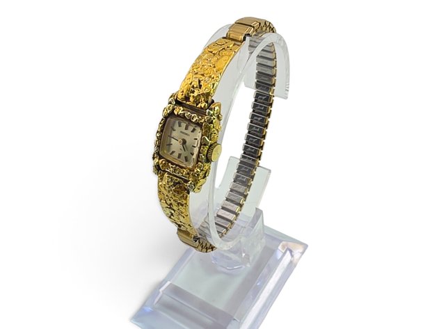 Seiko Quartz 10k Yellow Gold Wristwatch w/ Gold Nuggets
