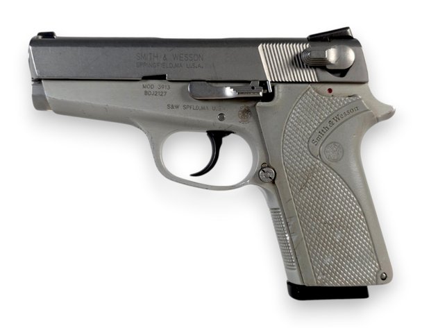 Smith & Wesson Model 3913LS LadySmith 9mm Semi-Automatic Pistol